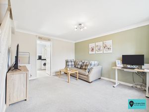 Living Room- click for photo gallery